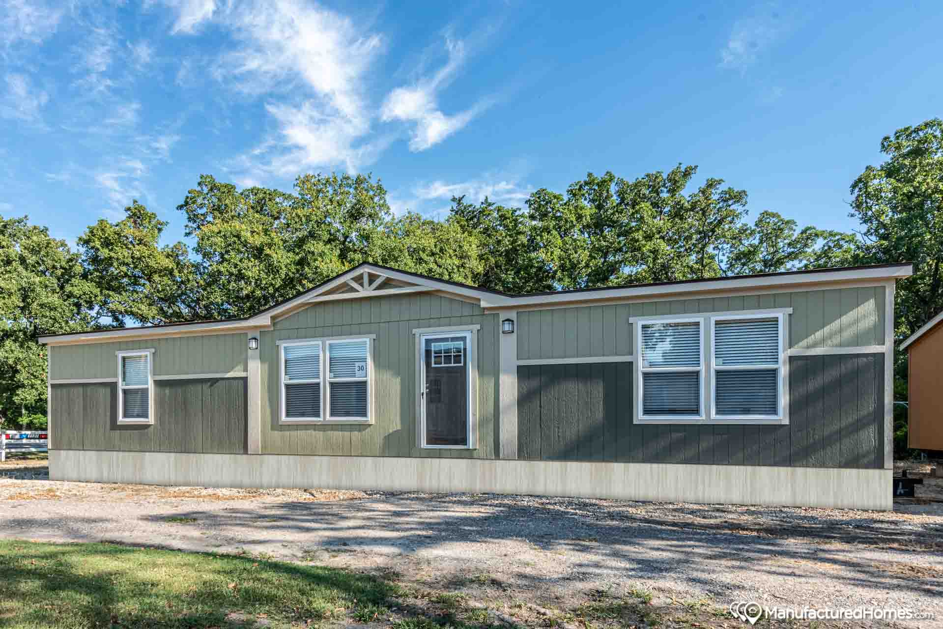 Multi Section Maribel 9756 by Oak Creek Homes